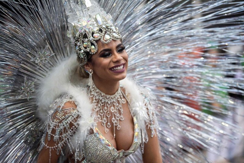 Neymar Rio Karnavalı’nda görüntülendi!