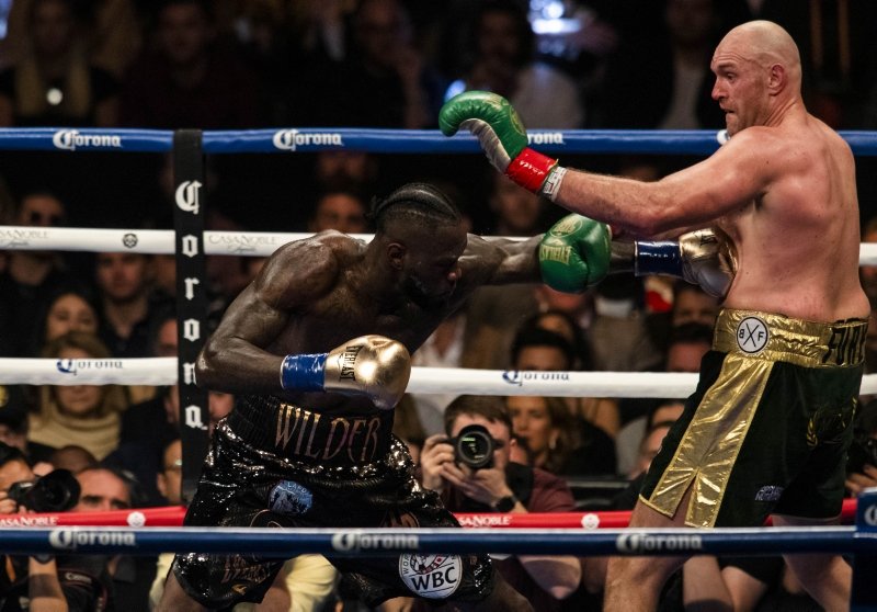 Wilder - Fury maçında şok sonuç! İkisi birden sevindi ama...