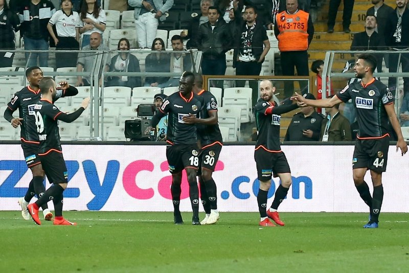 Sergen Yalçın’dan Beşiktaş açıklaması!