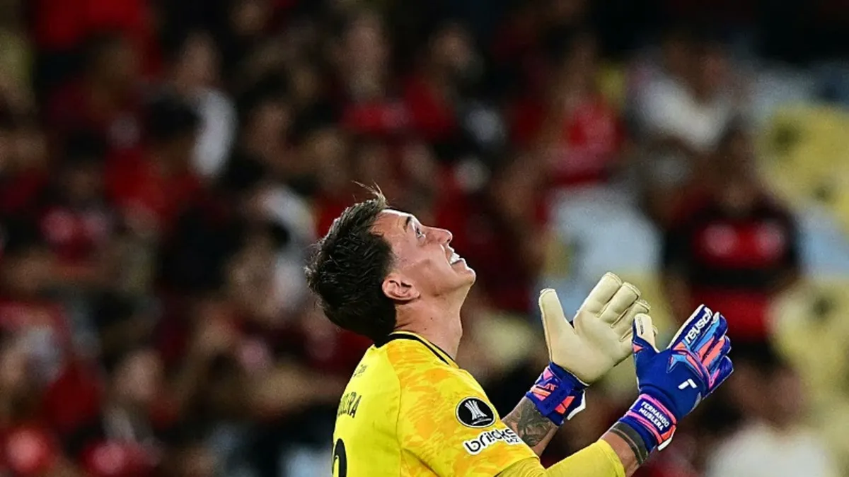 Muslera kalesinde devleşti! Takımını finale götürdü