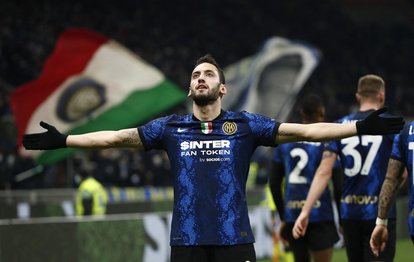 SPOR HABERLERİ - A Milli futbolcu Hakan Çalhanoğlu Inter formasıyla yakaladığı o istatistiklerle zirvede!
