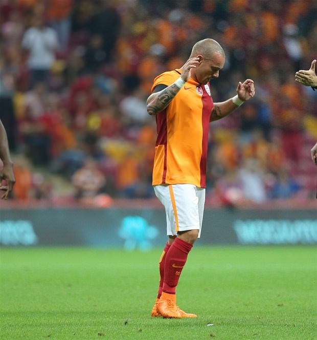 Rakip Osmanlı olunca sosyal medya yıkıldı