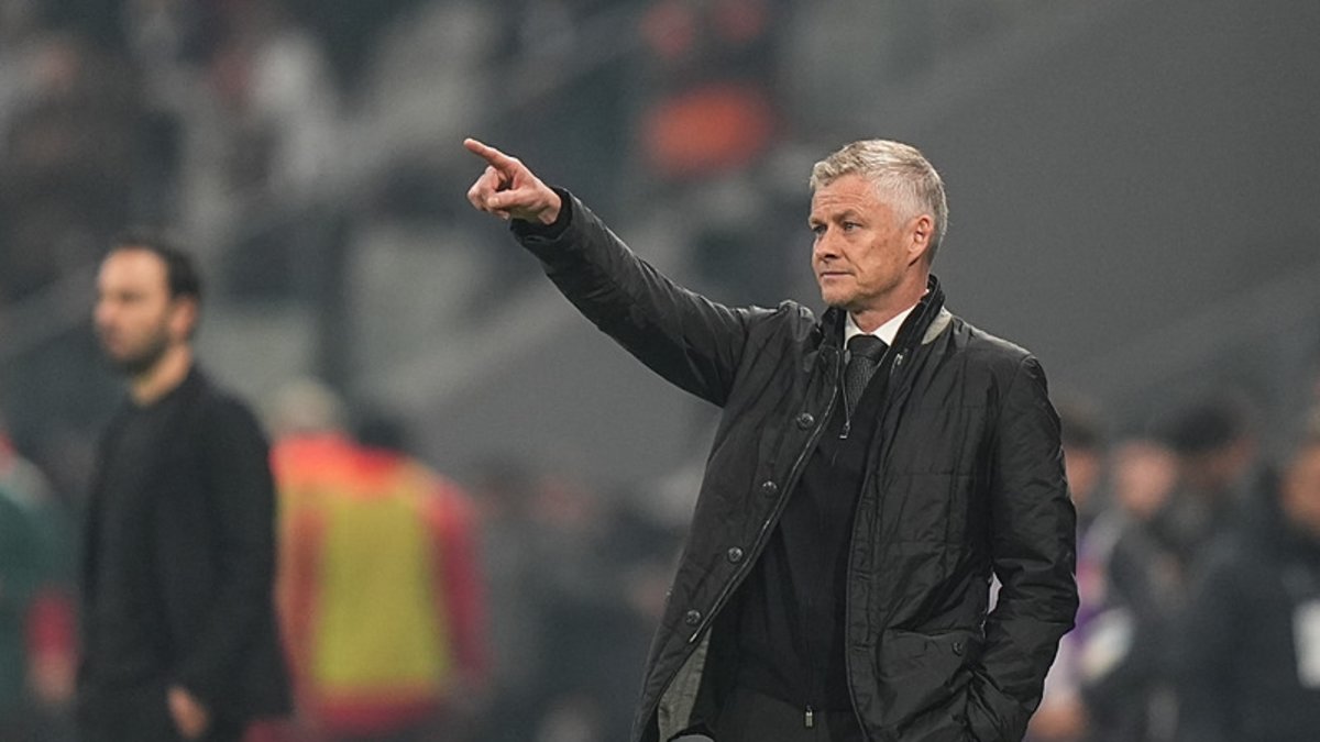 Beşiktaş derbi öncesi 3 puan peşinde! İşte Kartal'ın TÜMOSAN Konyaspor maçı muhtemel 11'i Beşiktaş derbi öncesi 3 puan peşinde! İşte Kartal'ın TÜMOSAN Konyaspor maçı muhtemel 11'i