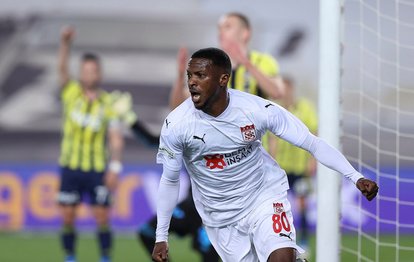 Son dakika transfer haberi: Sivasspor Olarenwaju Kayode için Shakhtar Donetsk ile yeniden anlaştı!