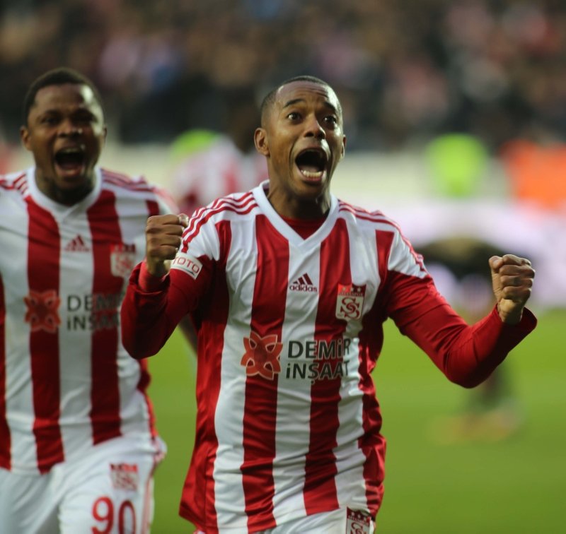 Fatih Terim’den flaş Robinho kararı!