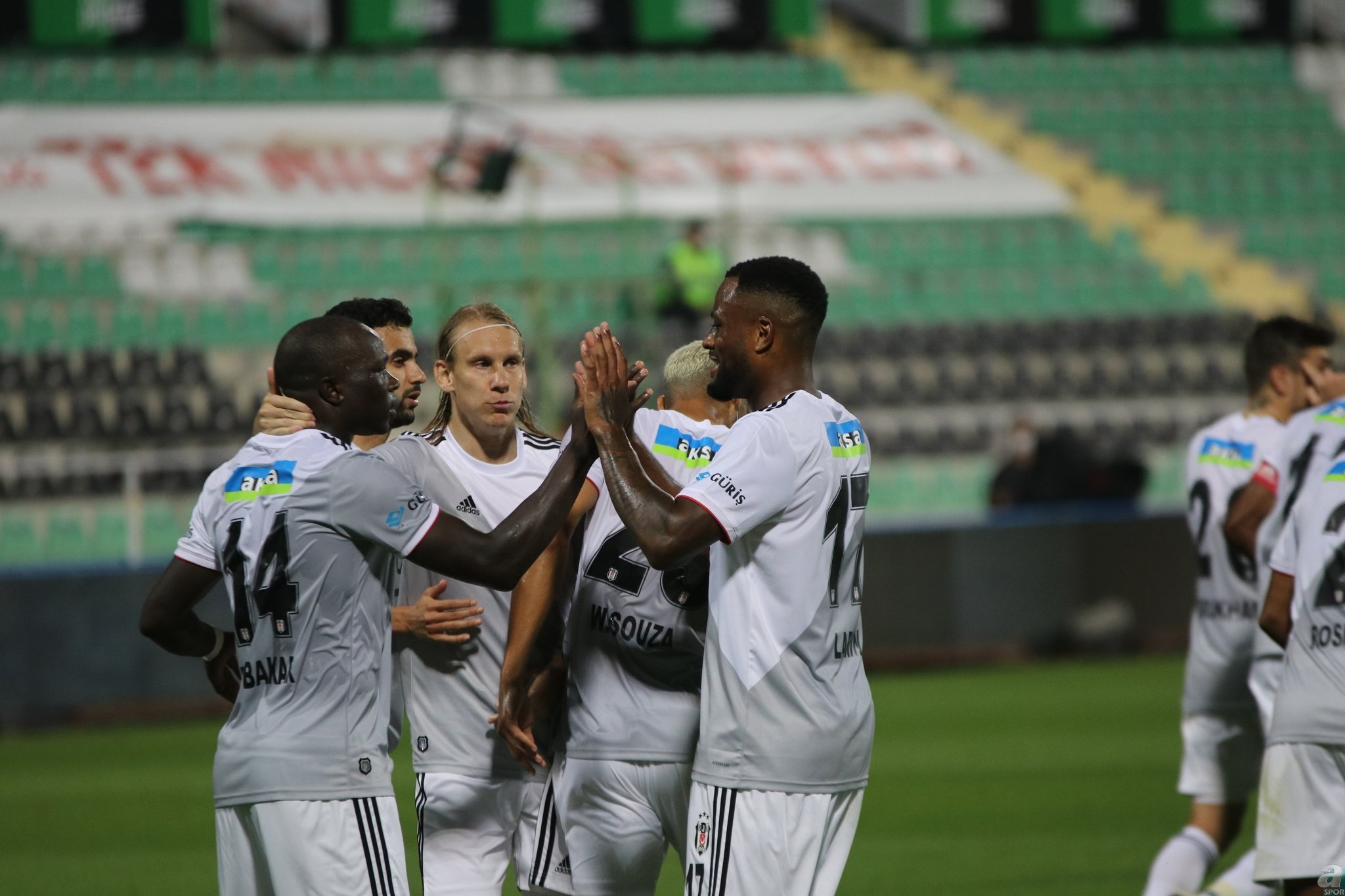 Spor yazarları Denizlispor - Beşiktaş maçını değerlendirdi