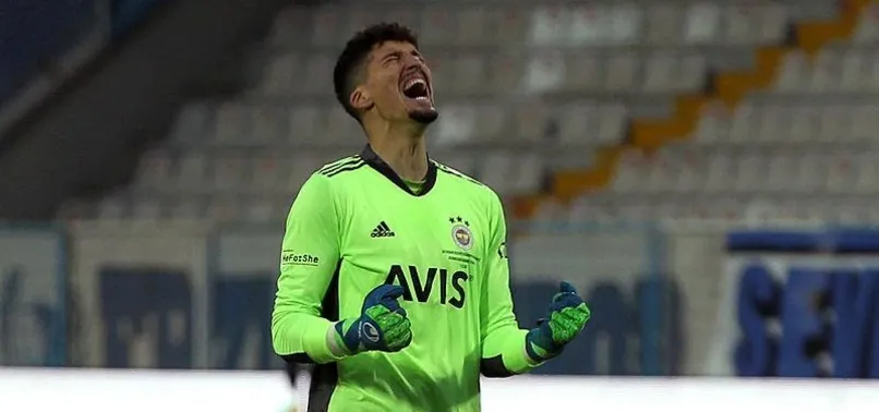 Fenerbahçe'de Altay Bayındır'a yakın takip!