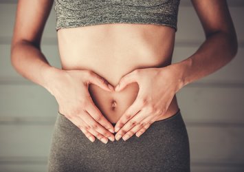 Karın şişkinliğini azaltan 3 basit hareket