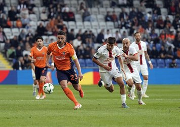 Başakşehir sonunu getiremedi!