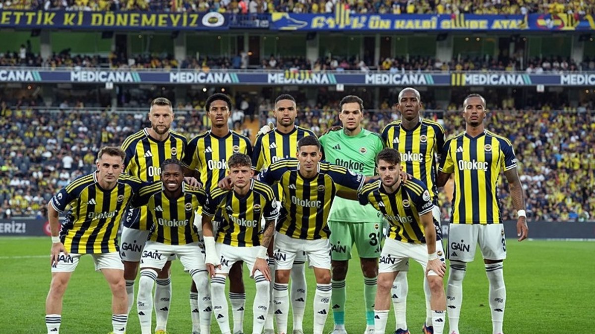 Fenerbahçe'den Beşiktaş'ın yıldızına kanca! Resmi temas kuruldu Fenerbahçe'den Beşiktaş'ın yıldızına kanca! Resmi temas kuruldu