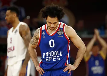 Shane Larkin'den kötü haber! Kadrodan çıkarıldı...