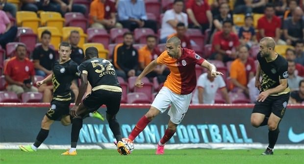 Rakip Osmanlı olunca sosyal medya yıkıldı