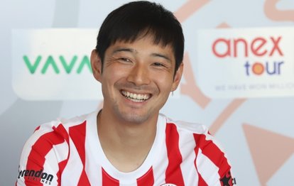 Antalyaspor Shoya Nakajima’yı Porto’dan bonservisini aldı
