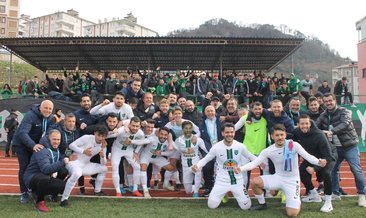 Kocaelispor liderliğini sürdürdü