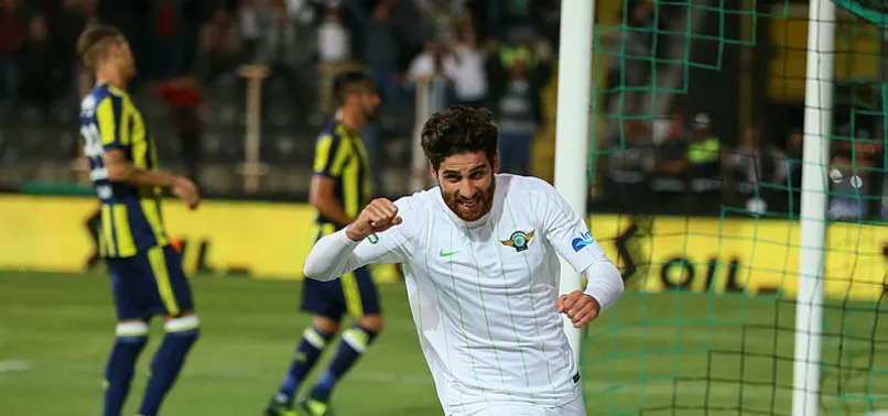 Fenerbahçe, Manisa'da yıkıldı