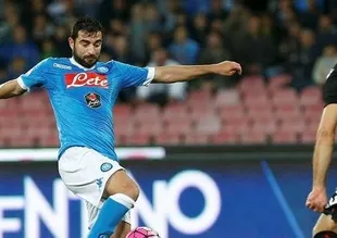 Napoli, Albiol ile sözleşme yeniledi