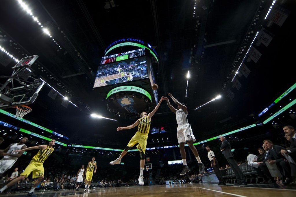 Fenerbahçe’den tarihi zafer