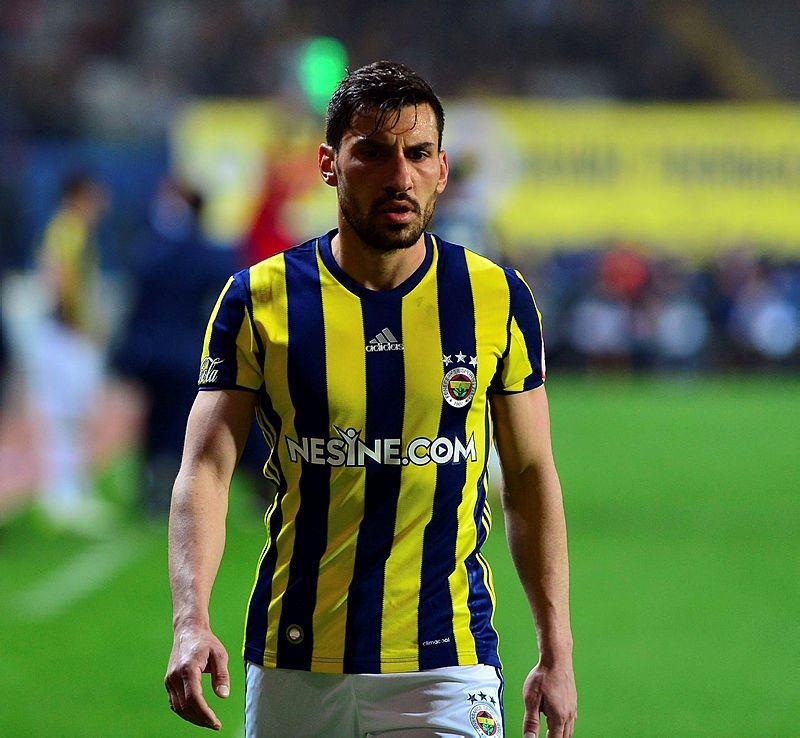 Şener Özbayraklı Aslan oluyor!