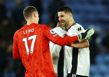 Fulham Mitrovic ile güldü!