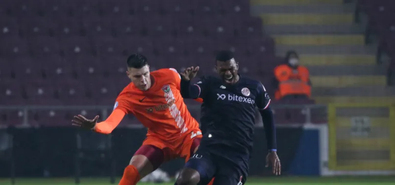 PFDK'dan Fatih Kurucuk'a 5 maç men!