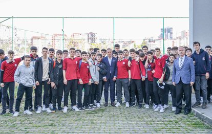 Trabzonspor’da Abdullah Avcı öğrencilerle buluştu!
