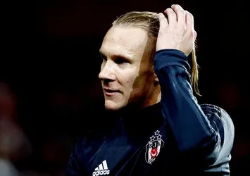 Arsenal Vida hamlesini yaptı