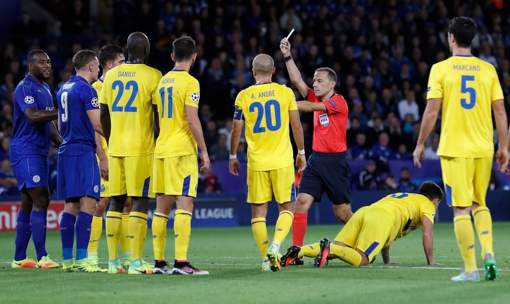 Alex Telles’ten Cüneyt Çakır’a şok tepki..