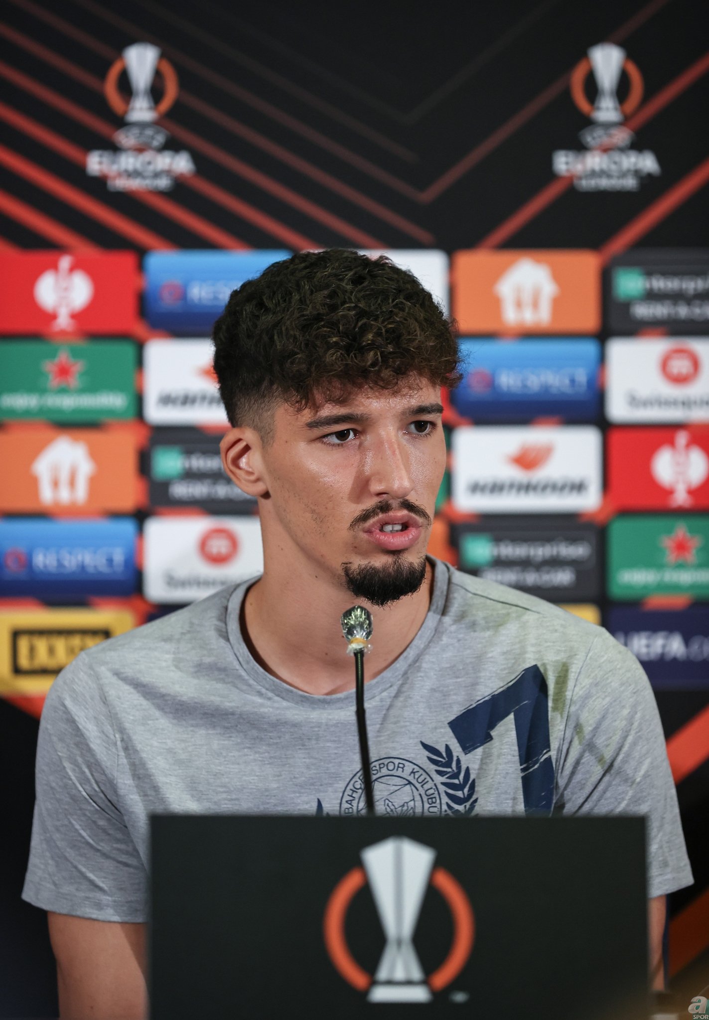 SON DAKİKA FENERBAHÇE TRANSFER HABERİ - Kanarya’nın yıldızına Premier Lig ekibinden çılgın teklif!