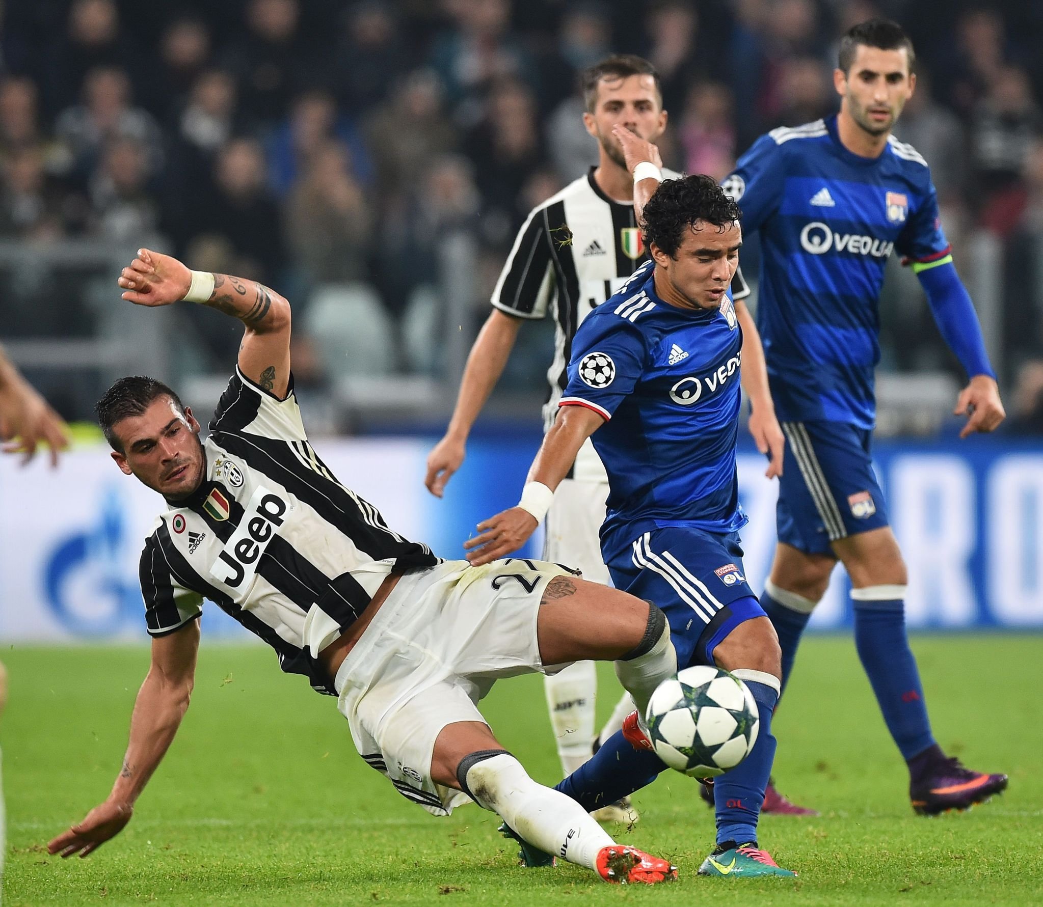 F.Bahçe’de sağda samba zamanı!