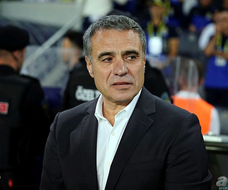 Fenerbahçe’ye Muriç’ten sonra bir Kosovalı daha! Comolli harekete geçti