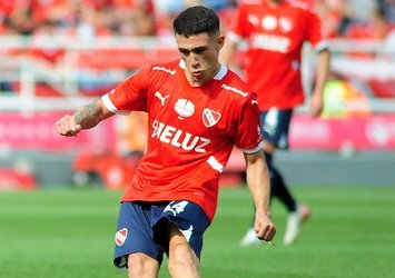 Puskas Ödülü Santiago Montiel'in!