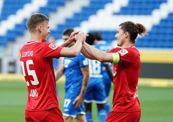 Leipzig 3 puanı 2 golle aldı