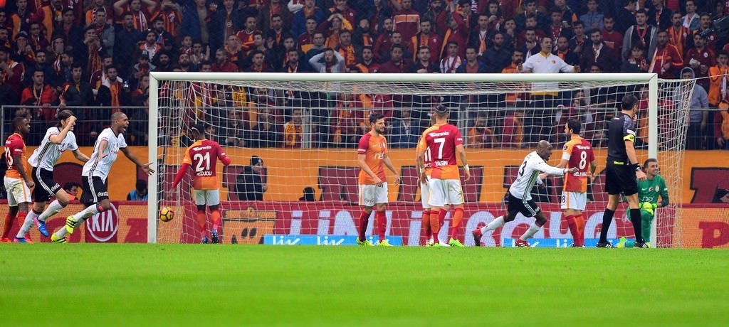 Galatasaray’da düşüş sürüyor