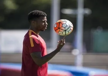 Galatasaraylı Ryan Donk'a müjde!