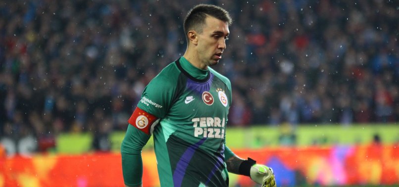 Fenerbahçe'den Muslera paylaşımı