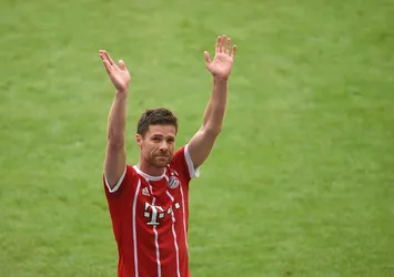 Xabi Alonso'ya hapis talebi