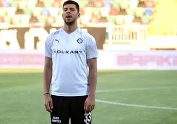 Cenk Özkaçar imza için Fransa'ya uçtu!