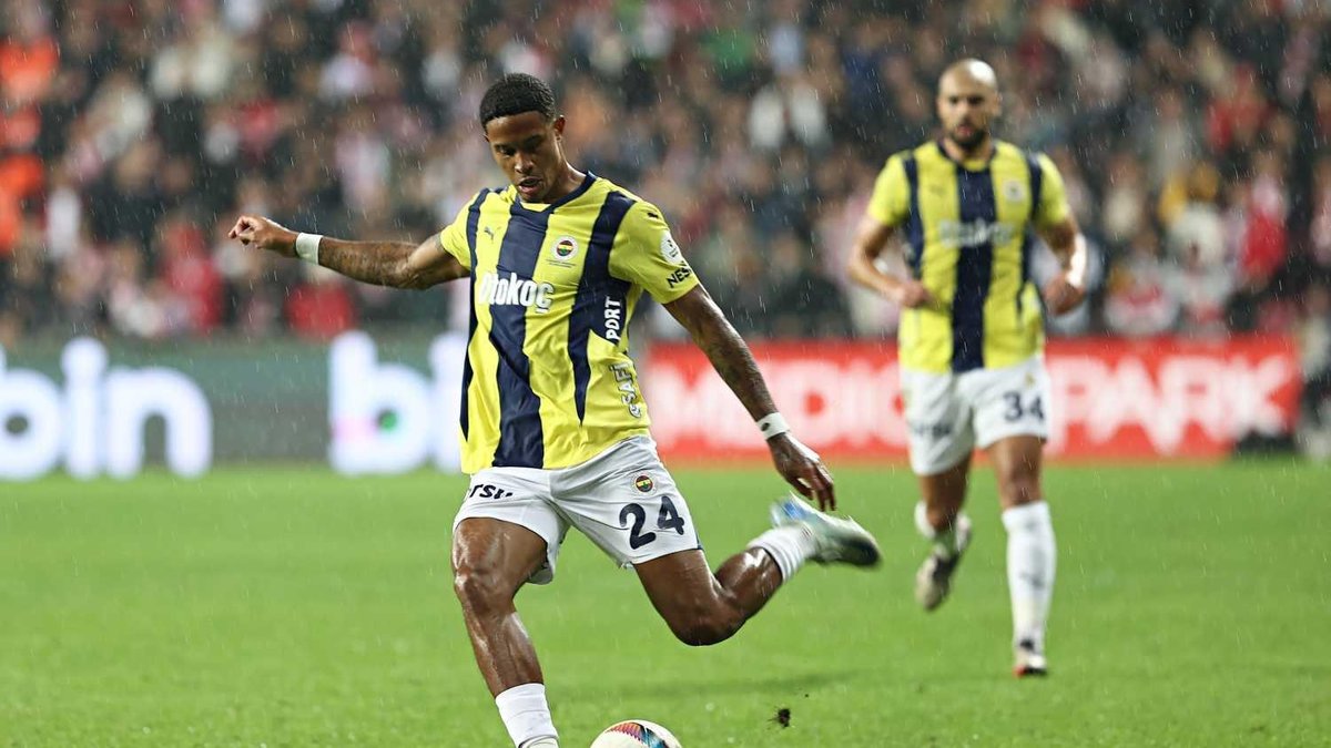 Jayden Oosterwolde'den derbi mesajı! Geçmişi tekrarlayalım Jayden Oosterwolde'den derbi mesajı! Geçmişi tekrarlayalım