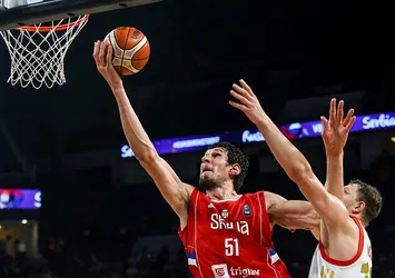 Eurobasket'te finalin adı konuldu!