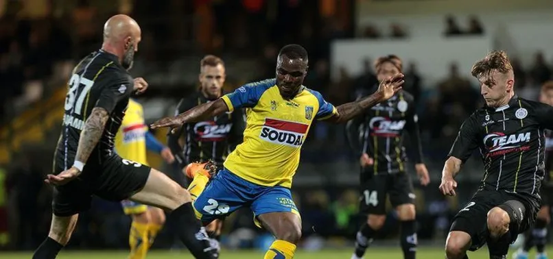 Emenike tutunamadı