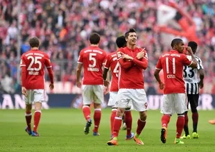 Bayern Münih farkı açıyor