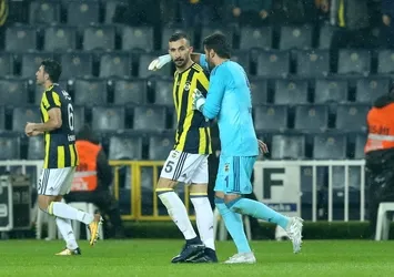 Ozan kulübeye, Mehmet Topal sahaya