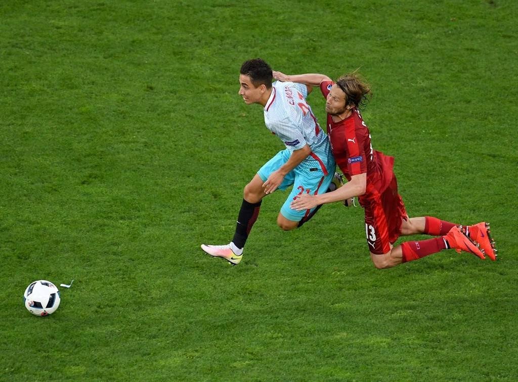 Antalyaspor’da Emre Mor bombası!