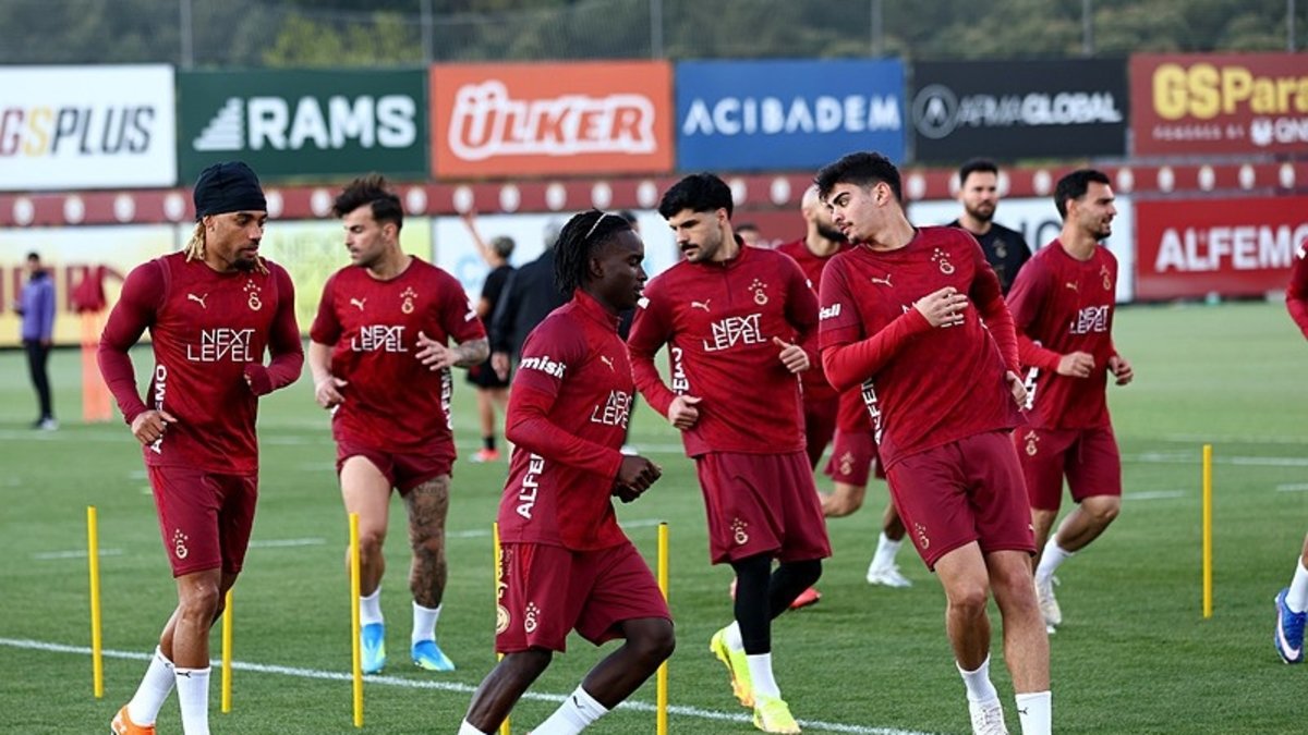 Galatasaray’da büyük değişim! 3 isim için ayrılık kararı