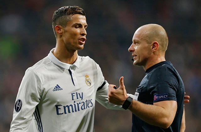 Ronaldo’nun yıllık geliri dudak uçuklattı!