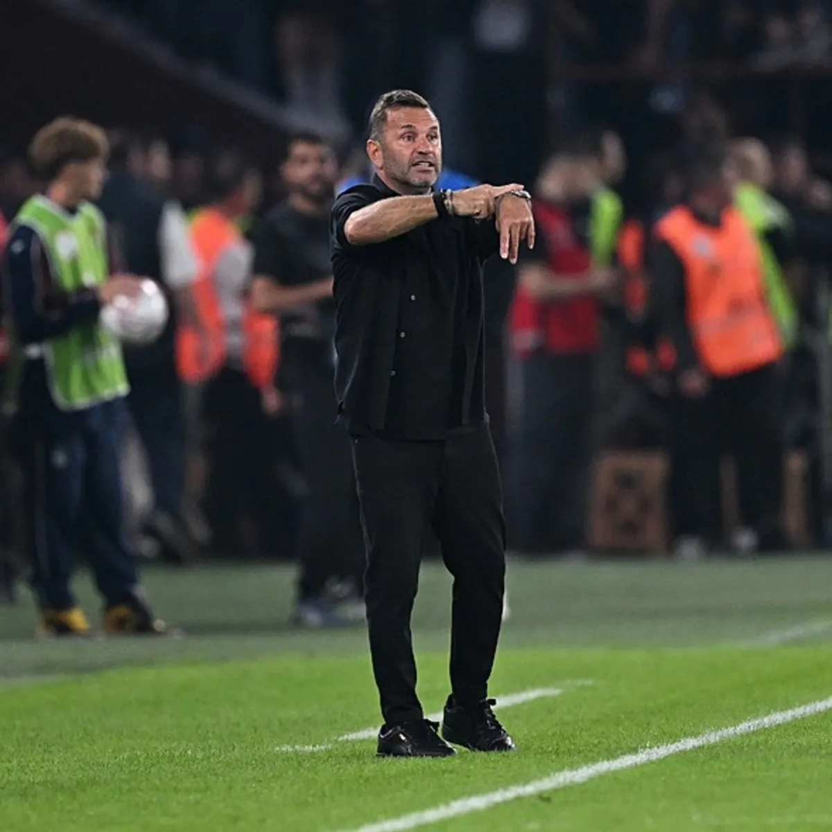 Galatasaray Teknik Direktörü Okan Buruk PFDK'ya sevk edildi