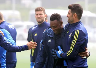 Volkan Demirel'den Galatasaray'a gönderme