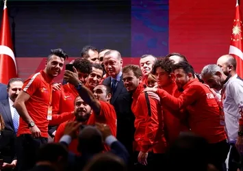 Türkiye engelleri aştı