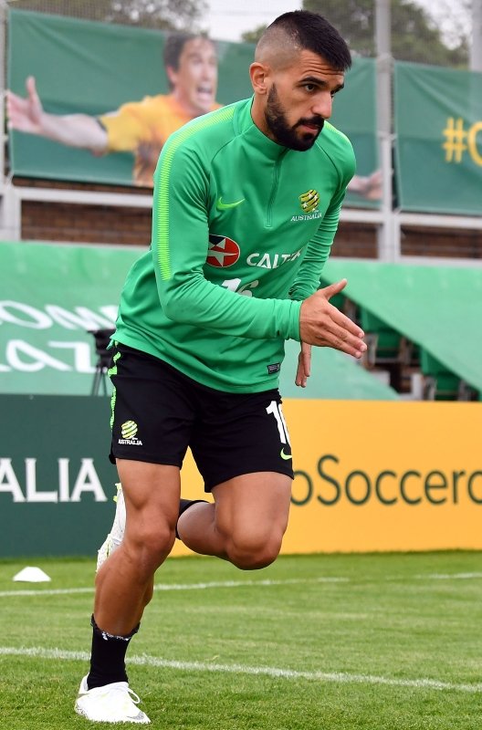 Aziz Behich’ten Fenerbahçe’ye mesaj!