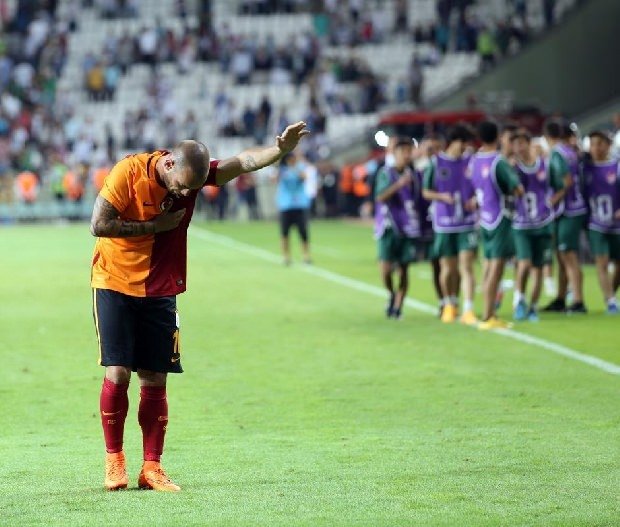 FIFA 16’nın en iyi frikikçileri